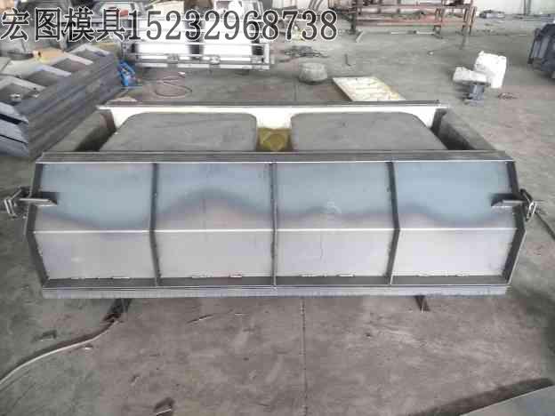 預制階梯式護坡模具(jù) 預制階梯式護坡模具(jù)