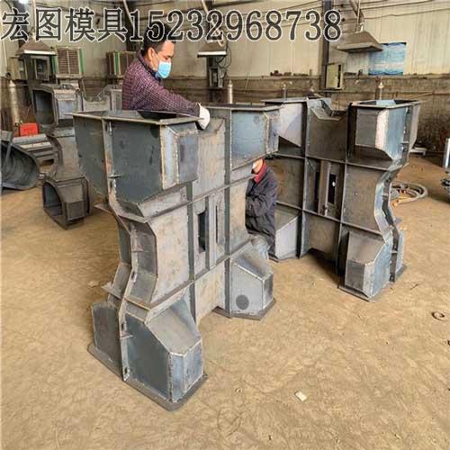 四腳空心塊模具(jù)